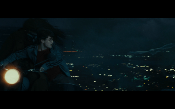 Harry Potter and the Deathly Hallows Part 1 - 213