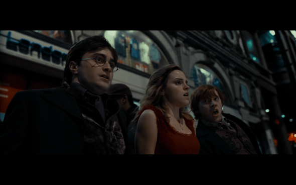 Harry Potter and the Deathly Hallows Part 1 - 404