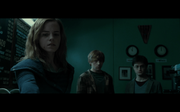 Harry Potter and the Deathly Hallows Part 1 - 442