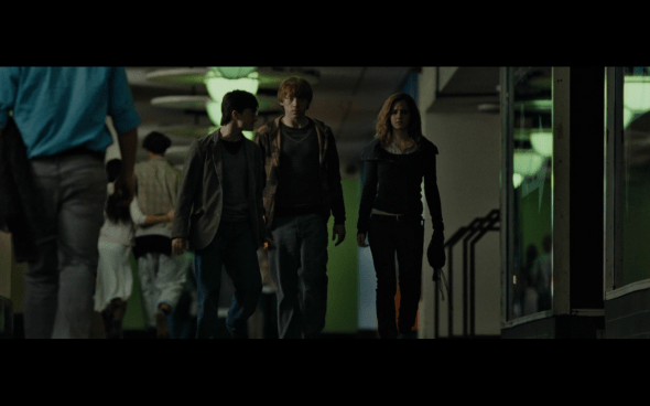 Harry Potter and the Deathly Hallows Part 1 - 445