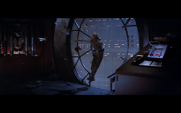 The Empire Strikes Back - 832