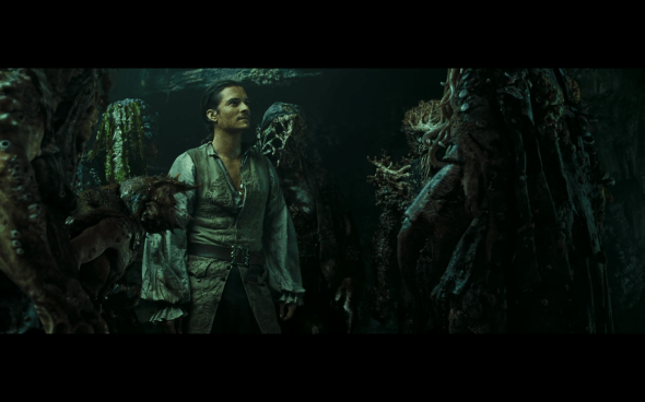 Pirates of the Caribbean Dead Man's Chest - 1256