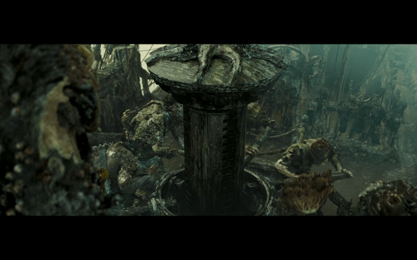 Pirates of the Caribbean Dead Man's Chest - 1383