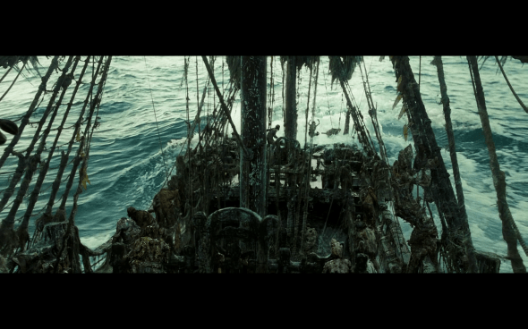 Pirates of the Caribbean Dead Man's Chest - 1562