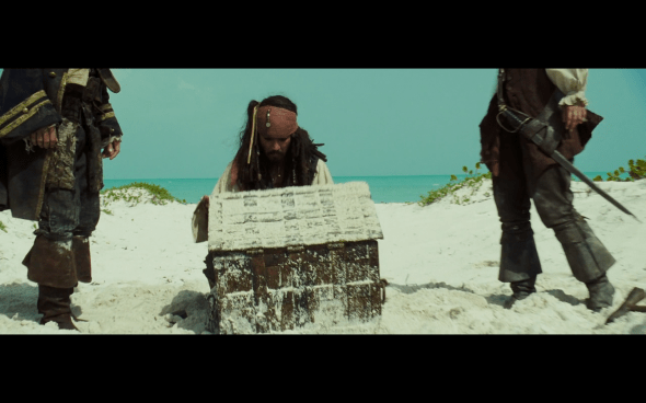 Pirates of the Caribbean Dead Man's Chest - 1585