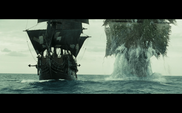 Pirates of the Caribbean Dead Man's Chest - 2045