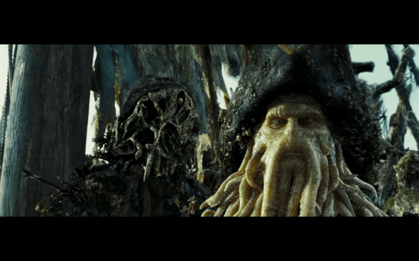 Pirates of the Caribbean Dead Man's Chest - 2080