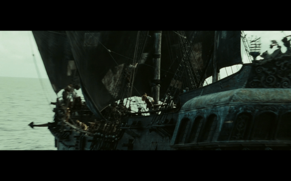 Pirates of the Caribbean Dead Man's Chest - 2092