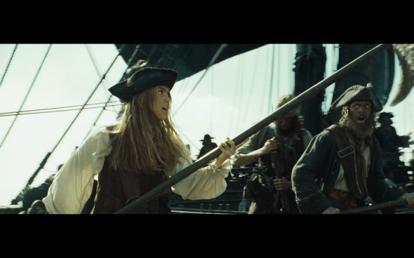 Pirates of the Caribbean Dead Man's Chest - 2128