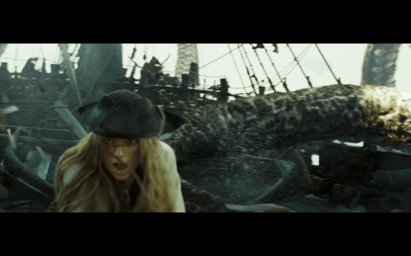 Pirates of the Caribbean Dead Man's Chest - 2135