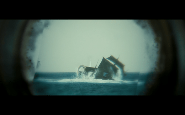 Pirates of the Caribbean Dead Man's Chest - 2330