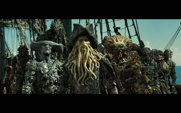 Pirates of the Caribbean Dead Man's Chest - 2336