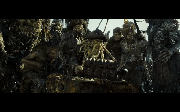 Pirates of the Caribbean Dead Man's Chest - 2338