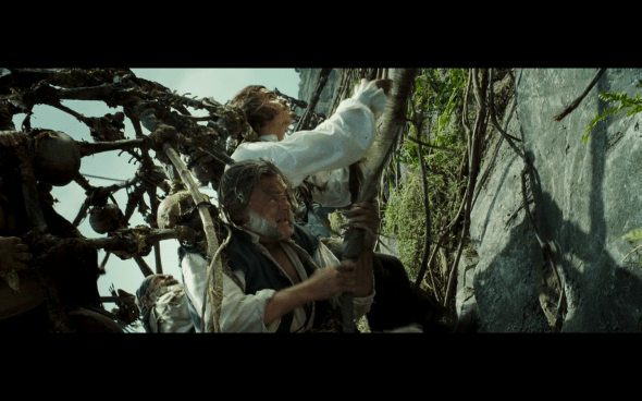 Pirates of the Caribbean Dead Man's Chest - 460