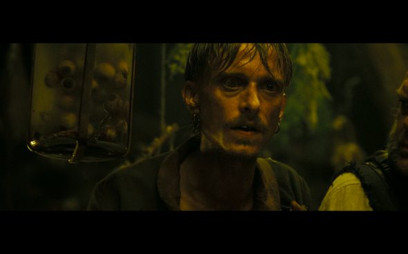 Pirates of the Caribbean Dead Man's Chest - 800