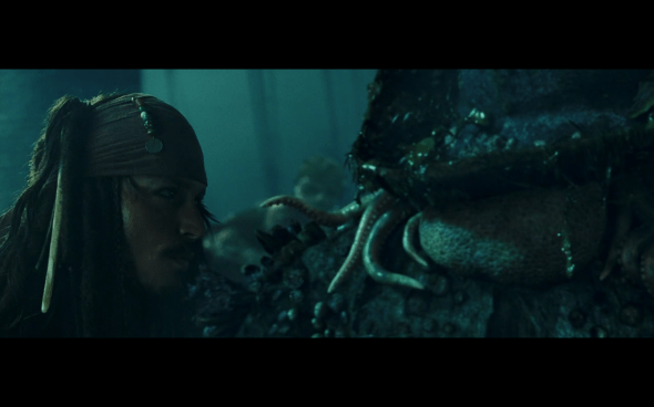 Pirates of the Caribbean Dead Man's Chest - 945