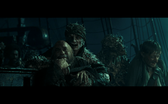 Pirates of the Caribbean Dead Man's Chest - 960