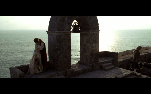 Pirates of the Caribbean The Curse of the Black Pearl - 2032