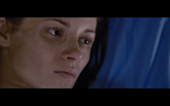 The Twilight Saga Breaking Dawn Part 1 - 1035