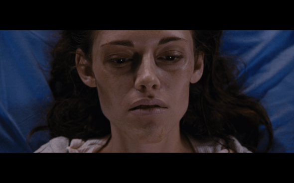 The Twilight Saga Breaking Dawn Part 1 - 1087