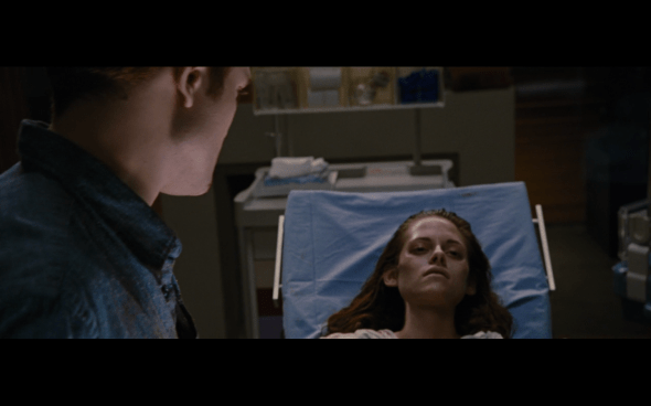 The Twilight Saga Breaking Dawn Part 1 - 1185