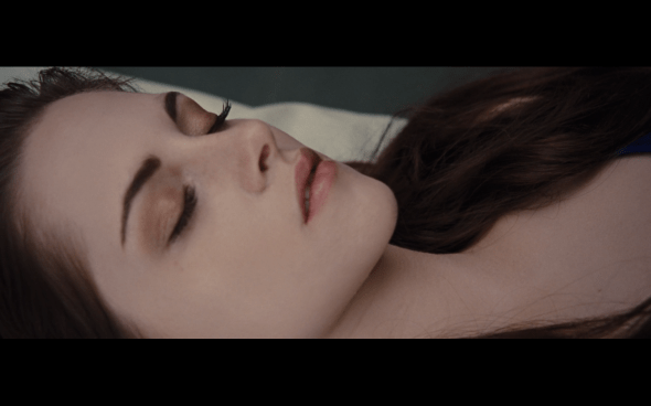 The Twilight Saga Breaking Dawn Part 1 - 1270