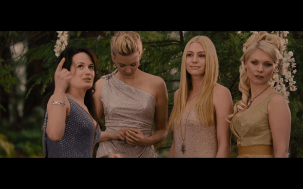 The Twilight Saga Breaking Dawn Part 1 - 158
