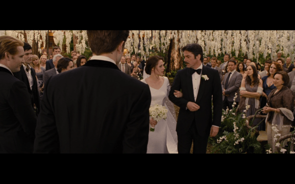 The Twilight Saga Breaking Dawn Part 1 - 195