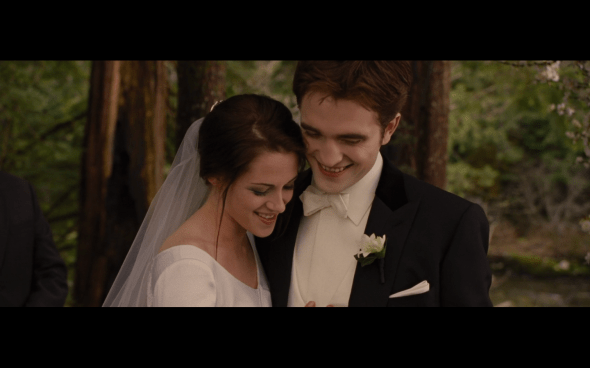 The Twilight Saga Breaking Dawn Part 1 - 216