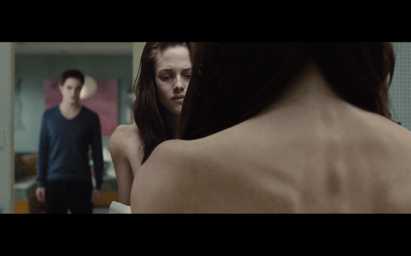 The Twilight Saga Breaking Dawn Part 1 - 900