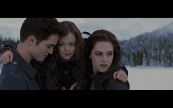 The Twilight Saga Breaking Dawn Part 2 - 1823