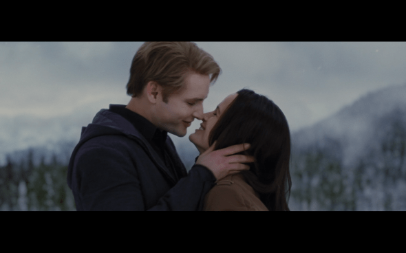 The Twilight Saga Breaking Dawn Part 2 - 1825