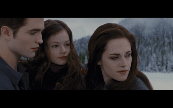 The Twilight Saga Breaking Dawn Part 2 - 1830