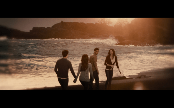 The Twilight Saga Breaking Dawn Part 2 - 1879