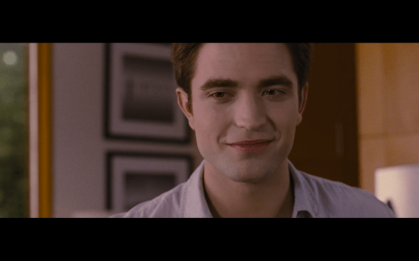 The Twilight Saga Breaking Dawn Part 2 - 250