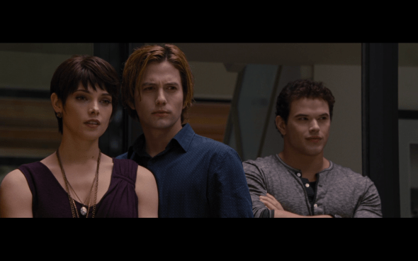 The Twilight Saga Breaking Dawn Part 2 - 304