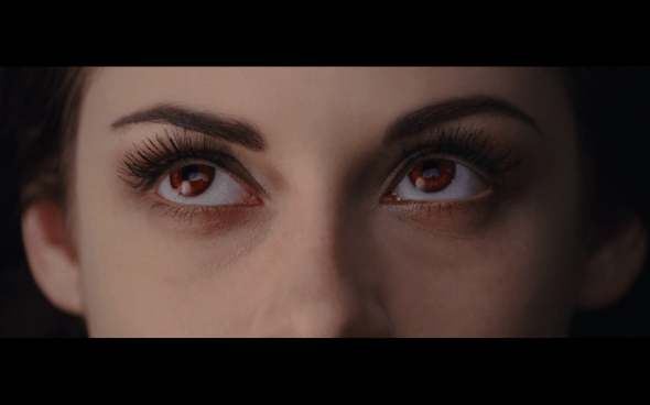 The Twilight Saga Breaking Dawn Part 2 - 39