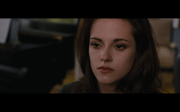The Twilight Saga Breaking Dawn Part 2 - 545