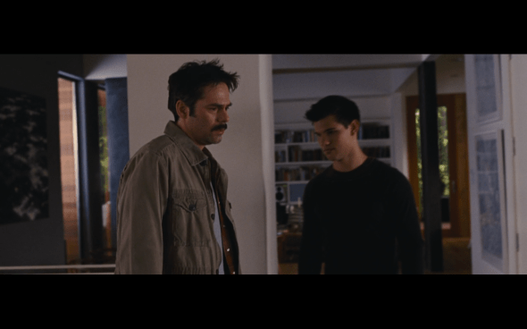 The Twilight Saga Breaking Dawn Part 2 - 571