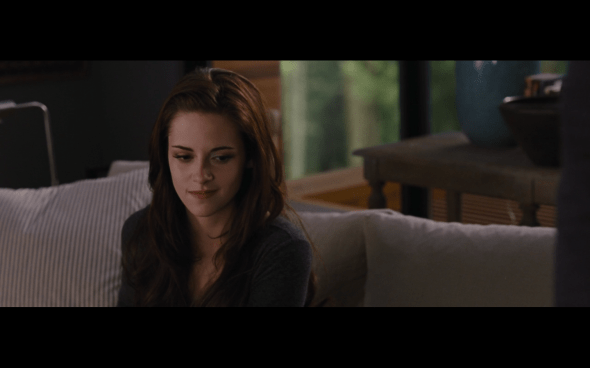 The Twilight Saga Breaking Dawn Part 2 - 580