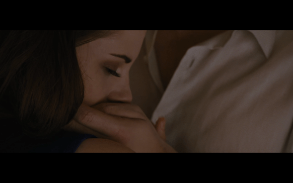 The Twilight Saga Breaking Dawn Part 2 - 60