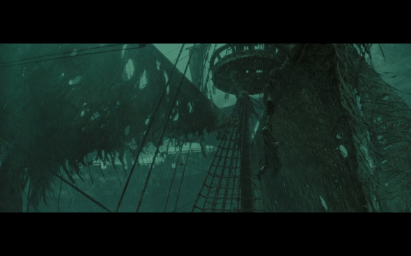 Pirates of the Caribbean At World's End - 2208