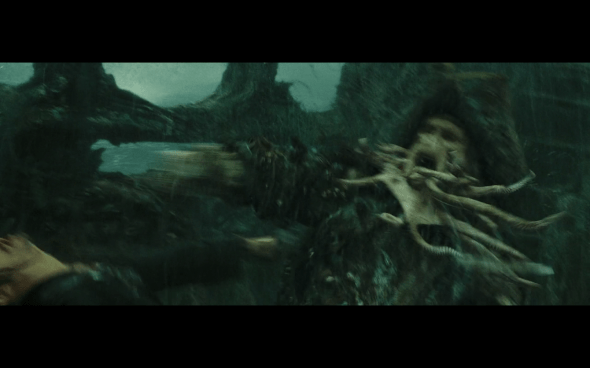 Pirates of the Caribbean At World's End - 2309