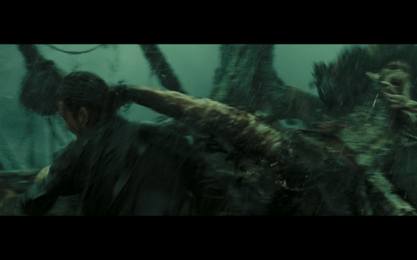 Pirates of the Caribbean At World's End - 2311