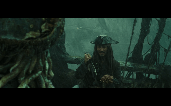 Pirates of the Caribbean At World's End - 2320