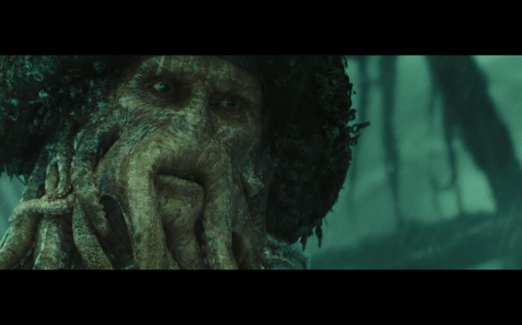 Pirates of the Caribbean At World's End - 2325