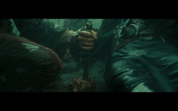 Pirates of the Caribbean At World's End - 2354