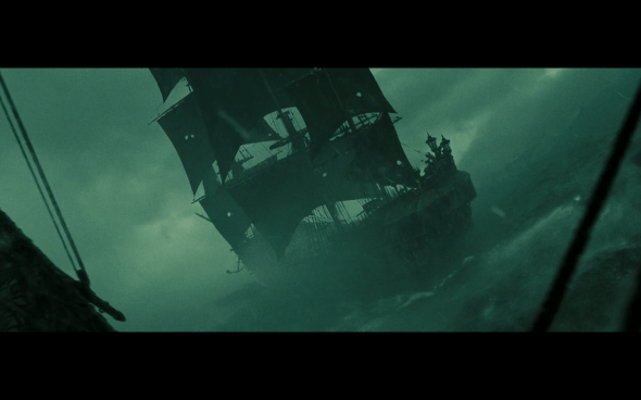 Pirates of the Caribbean At World's End - 2365