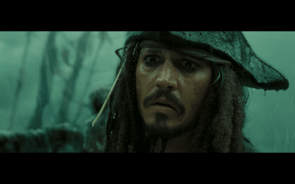 Pirates of the Caribbean At World's End - 2372