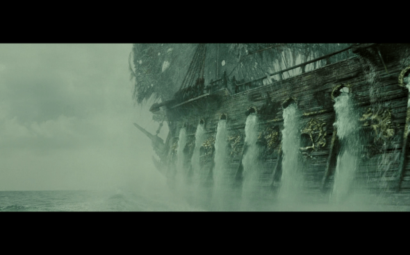 Pirates of the Caribbean At World's End - 2411